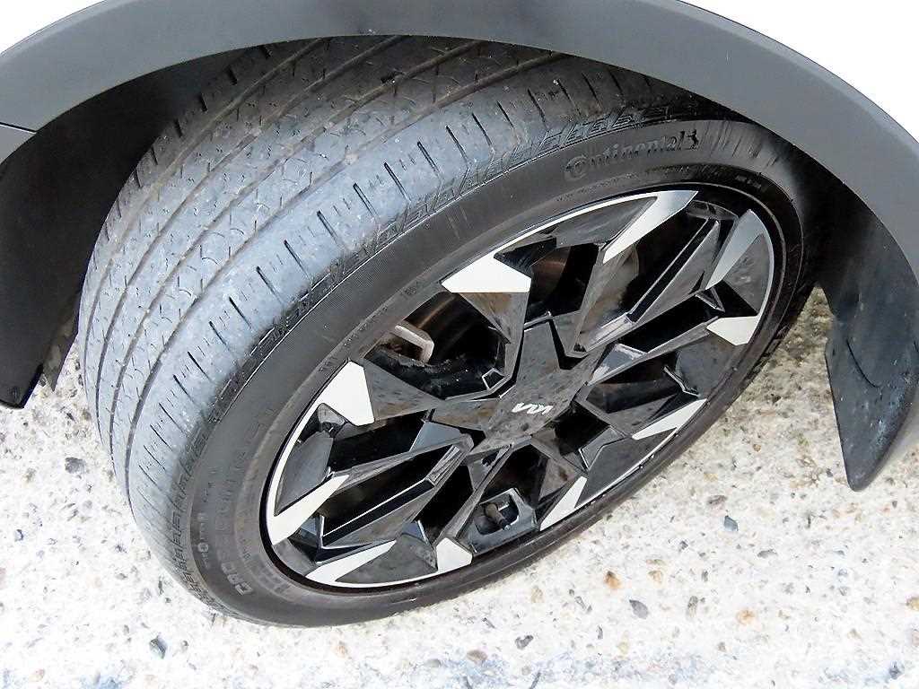 Kia Sorento — photo 20