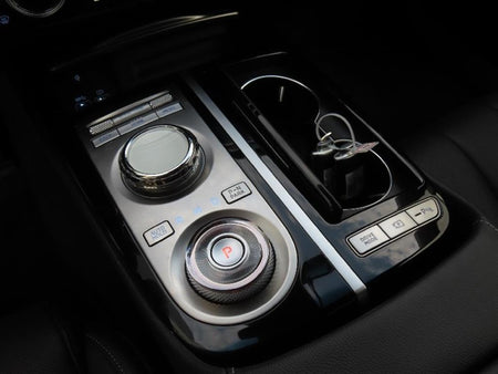 Genesis G80 — photo 06