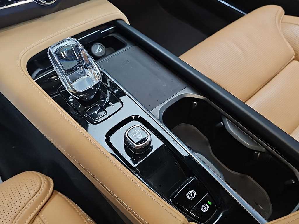 Volvo V90 — photo 08