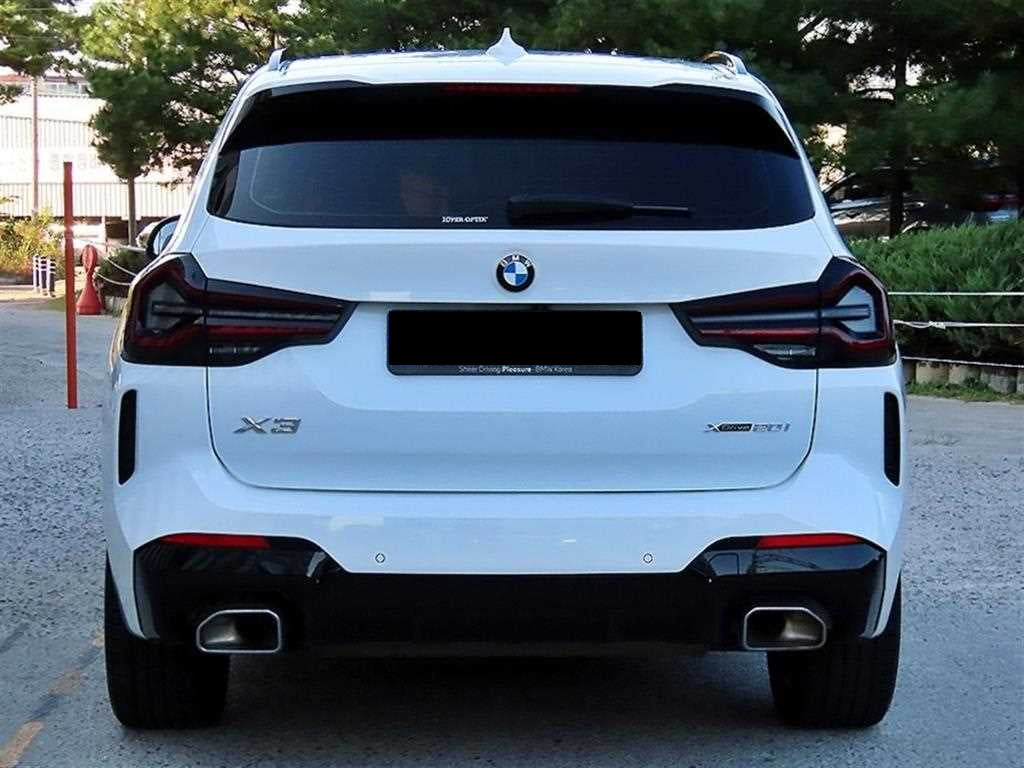 BMW X3 — photo 04