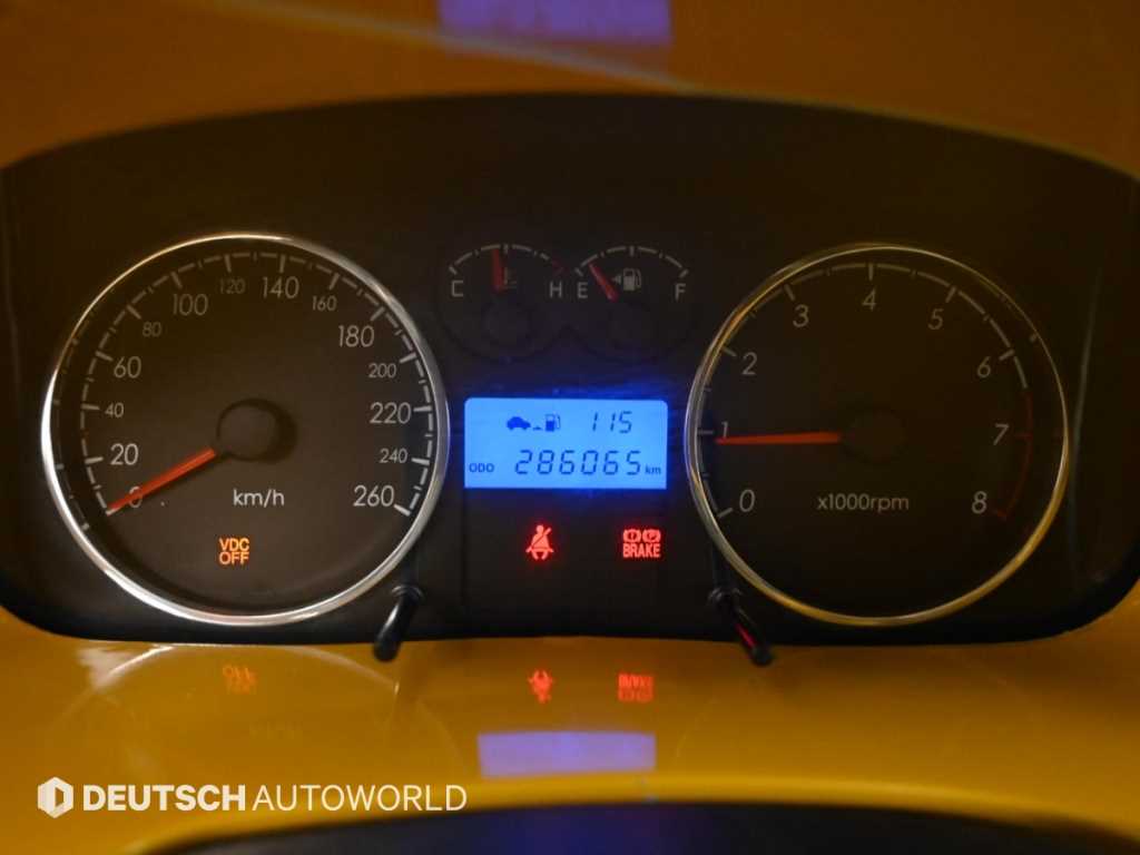Hyundai Tuscani — photo 08
