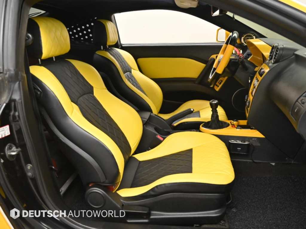 Hyundai Tuscani — photo 10