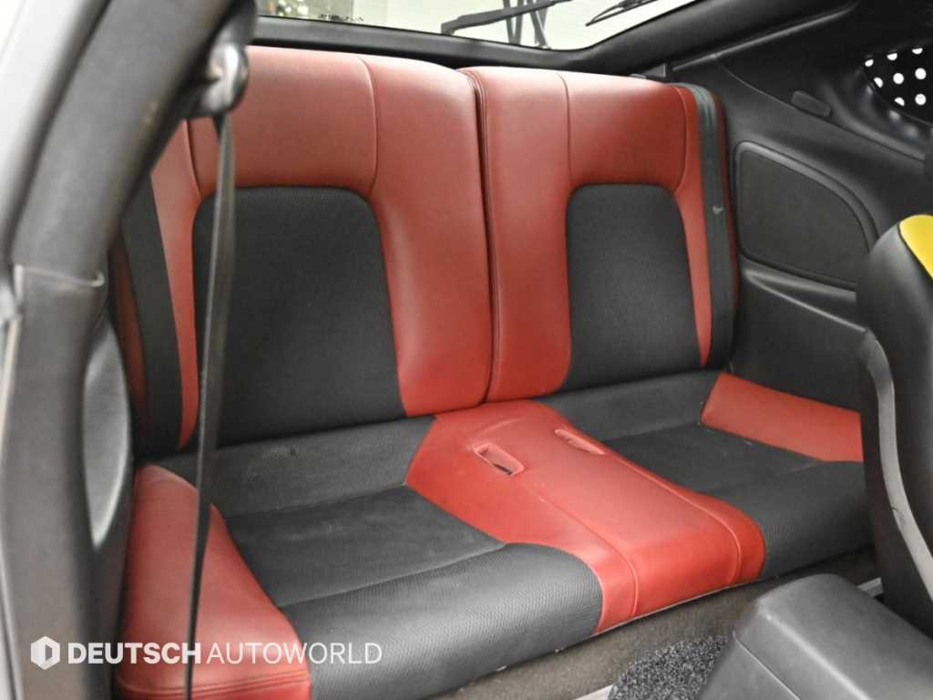 Hyundai Tuscani — photo 12