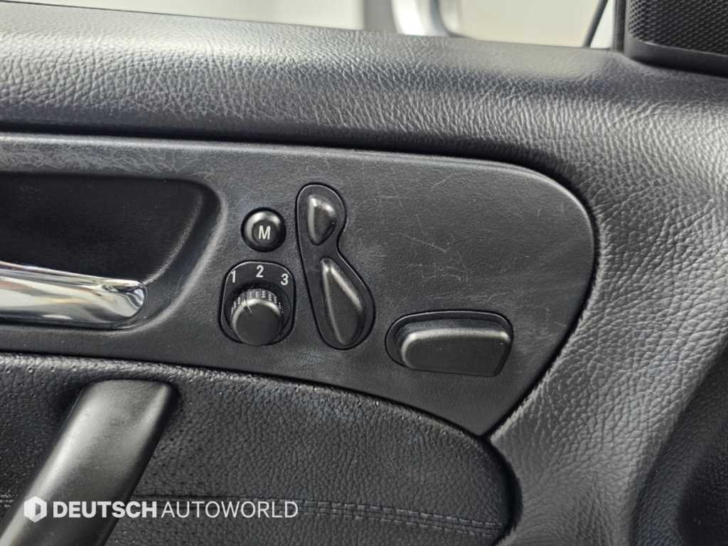 Mercedes-Benz C-Class — photo 15