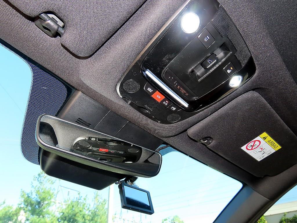 Kia Sorento — photo 13