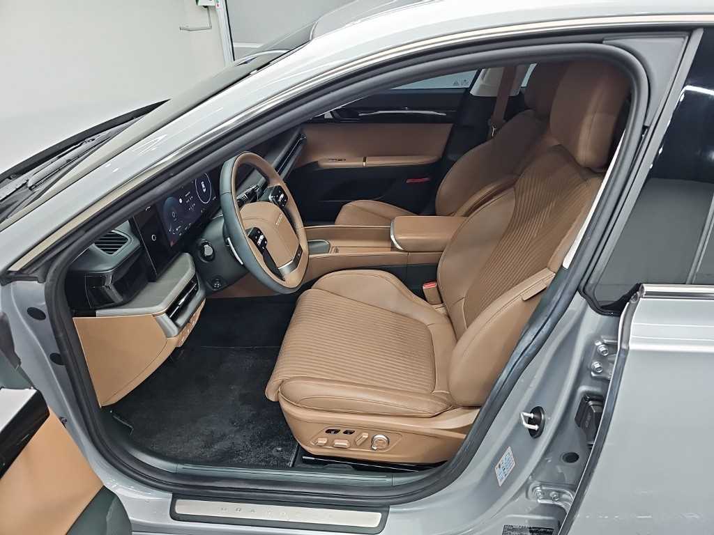 Hyundai Grandeur — photo 11