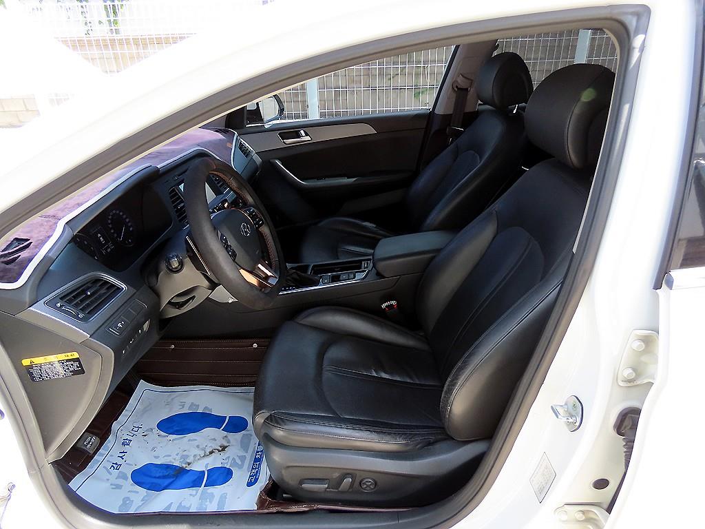 Hyundai Sonata — photo 05