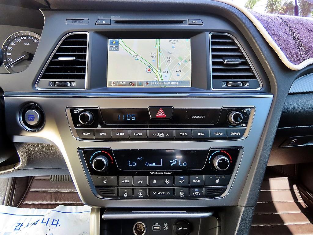 Hyundai Sonata — photo 13