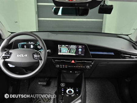 Kia Niro — photo 07