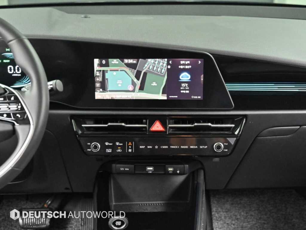 Kia Niro — photo 14