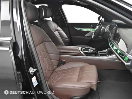 BMW 7-Series — photo 10