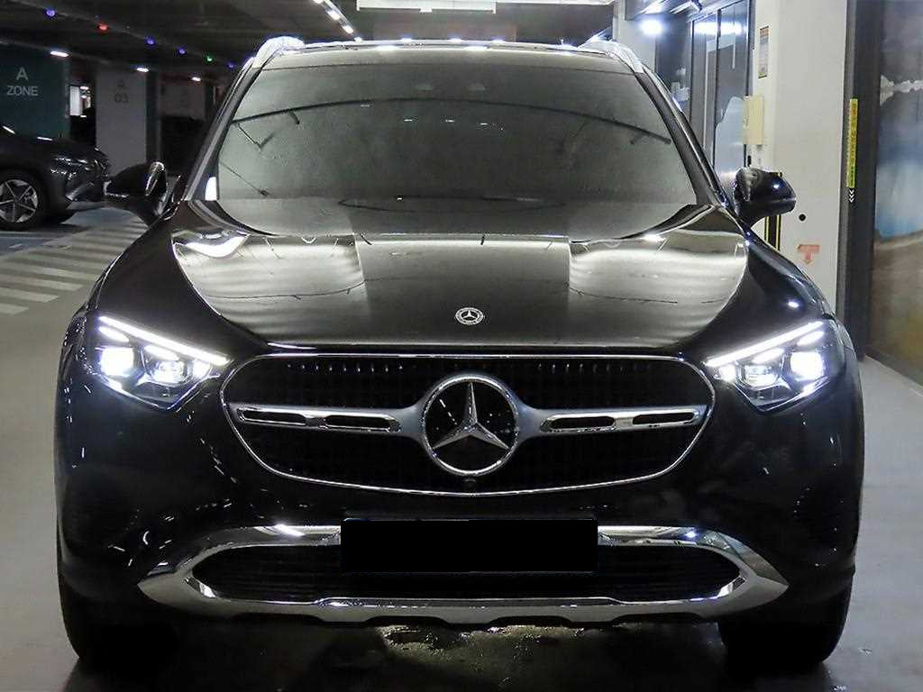 Mercedes-Benz GLC-Class — photo 02