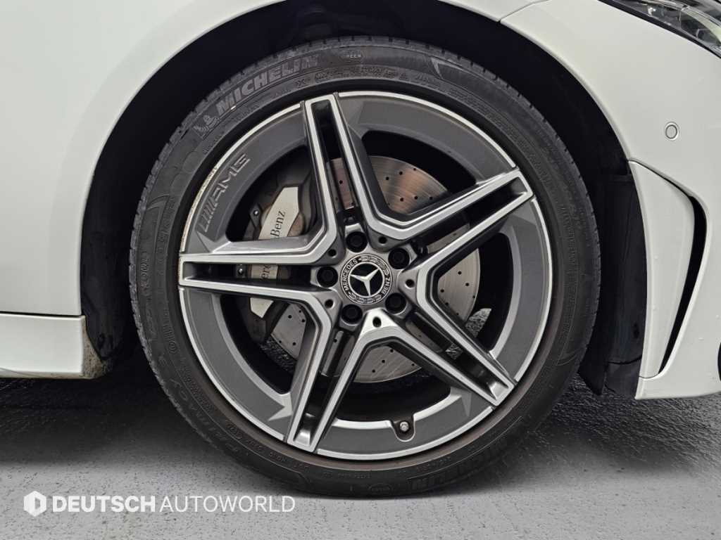 Mercedes-Benz CLS-Class — photo 05