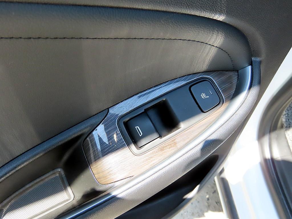 CHEVROLET Malibu — photo 17