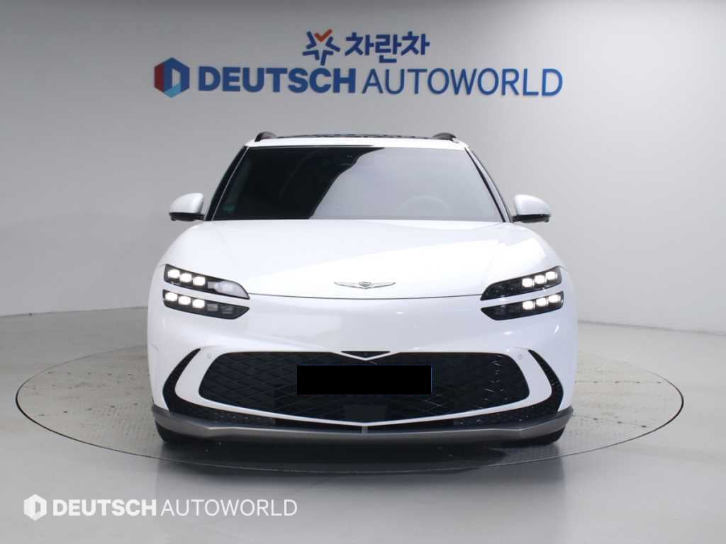 Genesis GV60 — photo 03