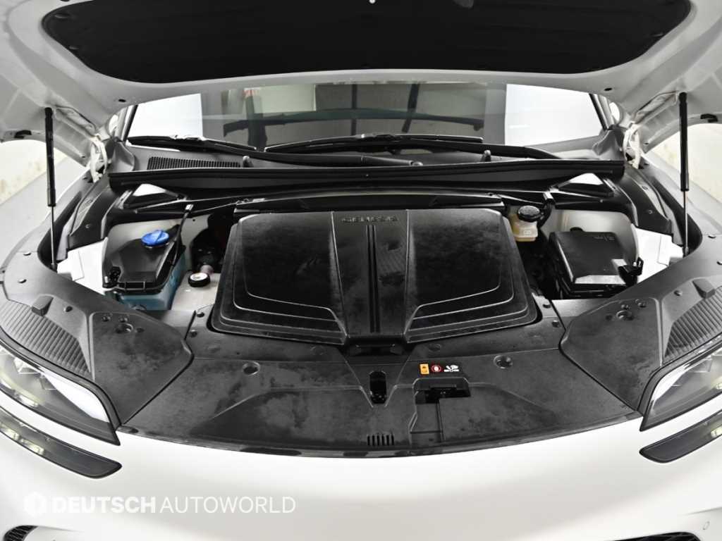 Genesis GV60 — photo 06