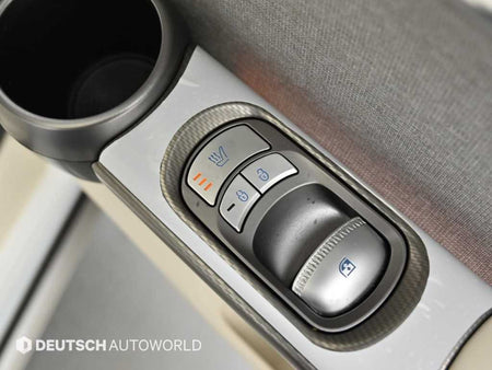 Genesis GV60 — photo 16