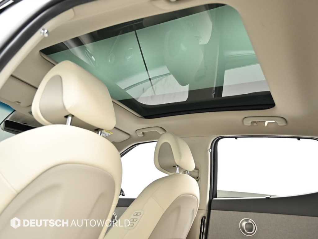 Genesis GV60 — photo 18