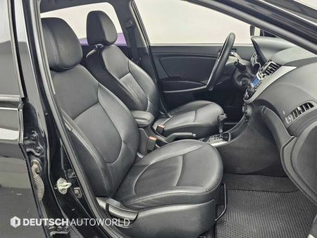 Hyundai Accent — photo 10