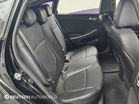 Hyundai Accent — photo 12