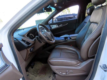 Lincoln MKX — photo 05