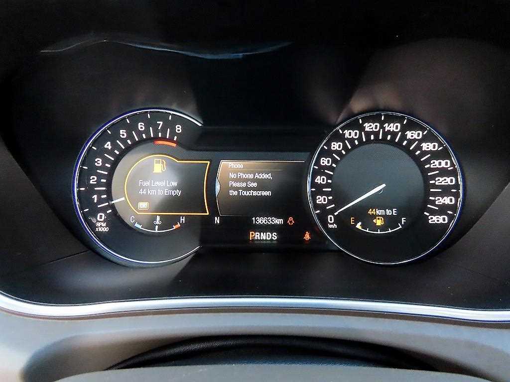 Lincoln MKX — photo 09