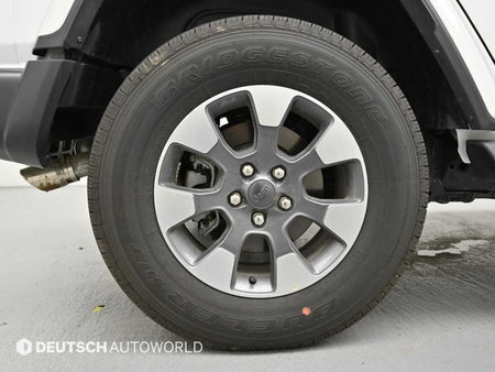 Jeep Wrangler — photo 05