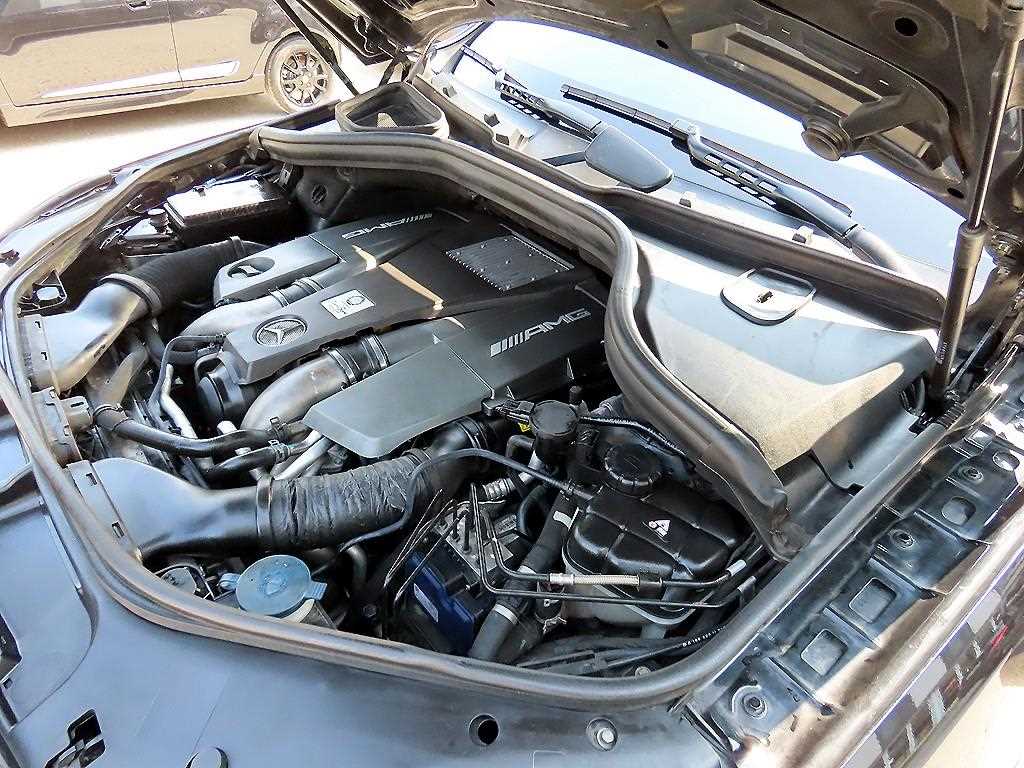 Mercedes-Benz GLE-Class — photo 19