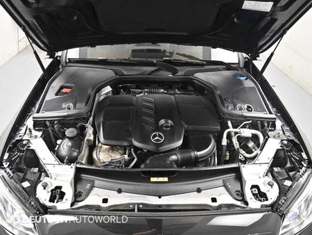 Mercedes-Benz E-Class — photo 06