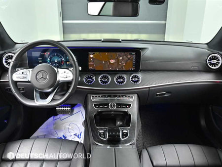 Mercedes-Benz E-Class — photo 07