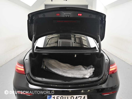 Mercedes-Benz E-Class — photo 19