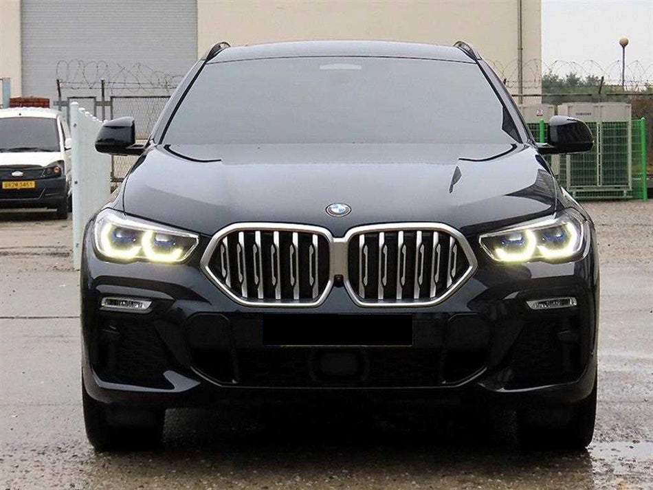 BMW X6 — photo 01