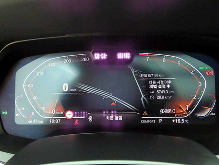 BMW X6 — photo 09