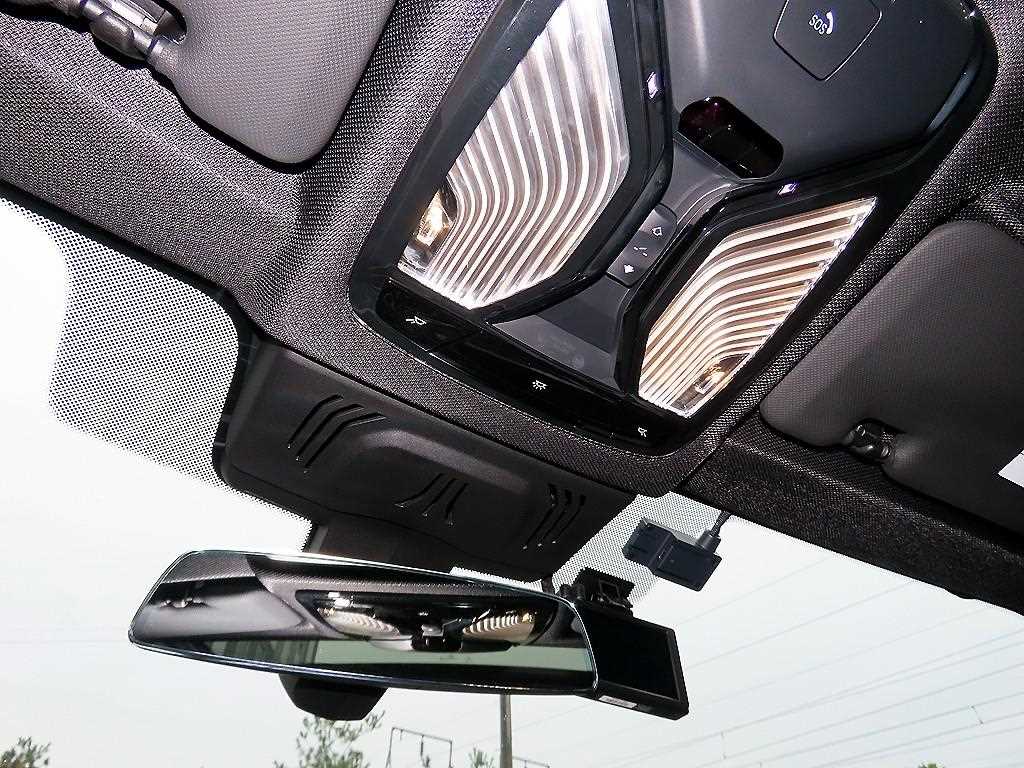 BMW X6 — photo 16