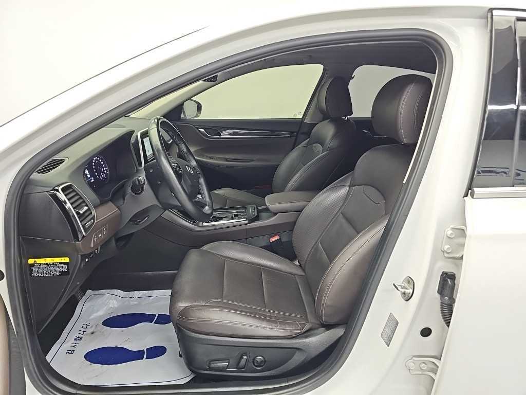 Hyundai Grandeur — photo 11