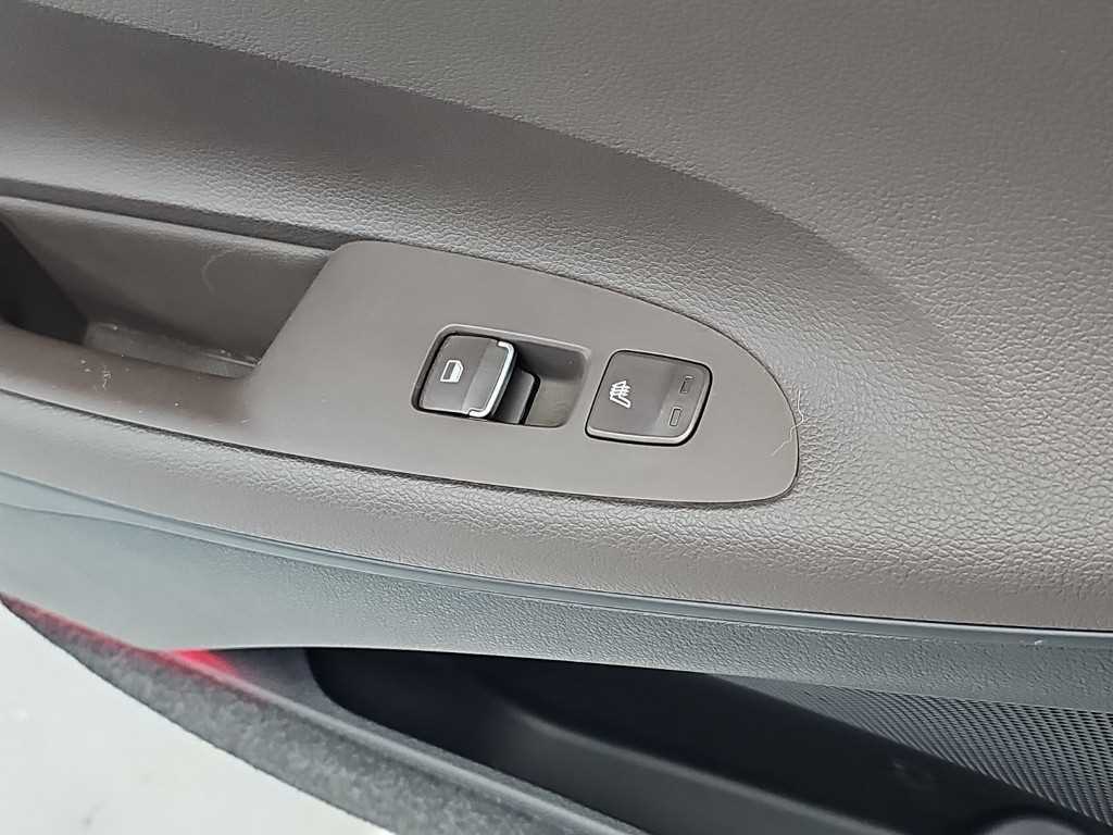 Hyundai Grandeur — photo 14