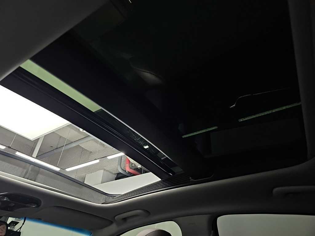 Hyundai Grandeur — photo 15