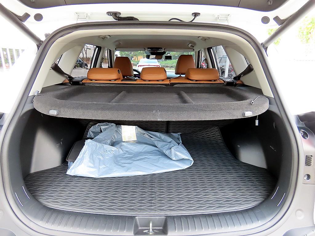 Kia Seltos — photo 18