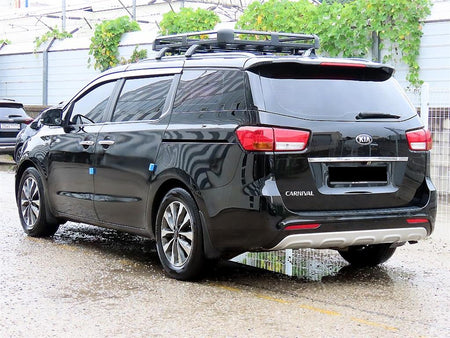 Kia Carnival — photo 03
