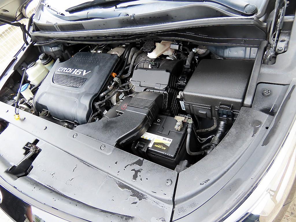 Kia Carnival — photo 19
