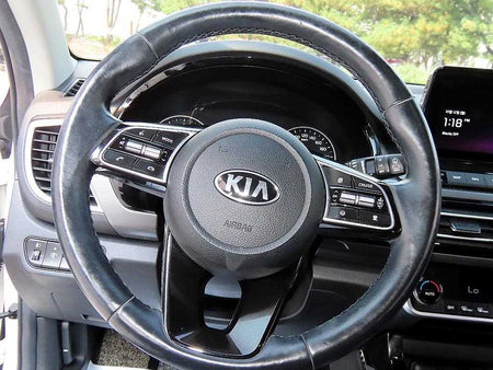 Kia Seltos — photo 08