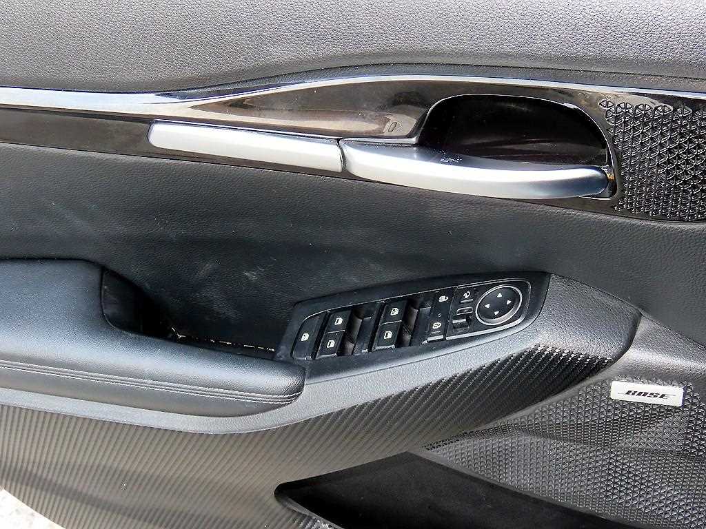 Kia Seltos — photo 11