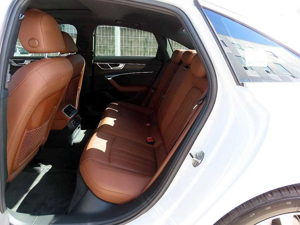 Audi A6 — photo 06