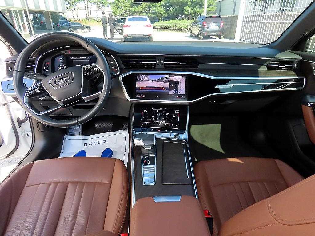 Audi A6 — photo 07