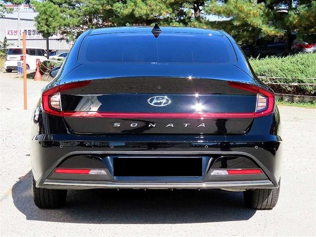 Hyundai Sonata — photo 05
