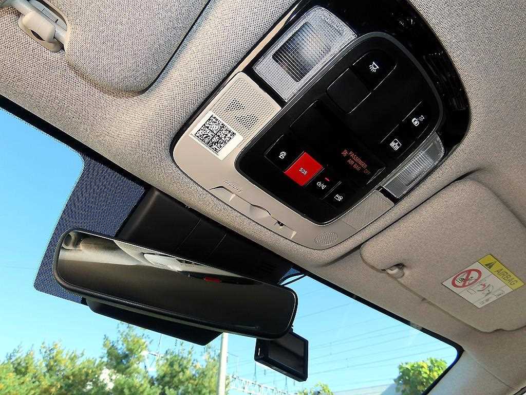 Hyundai Sonata — photo 17