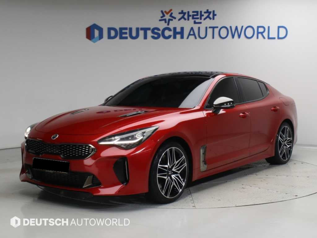 Kia Stinger — photo 01