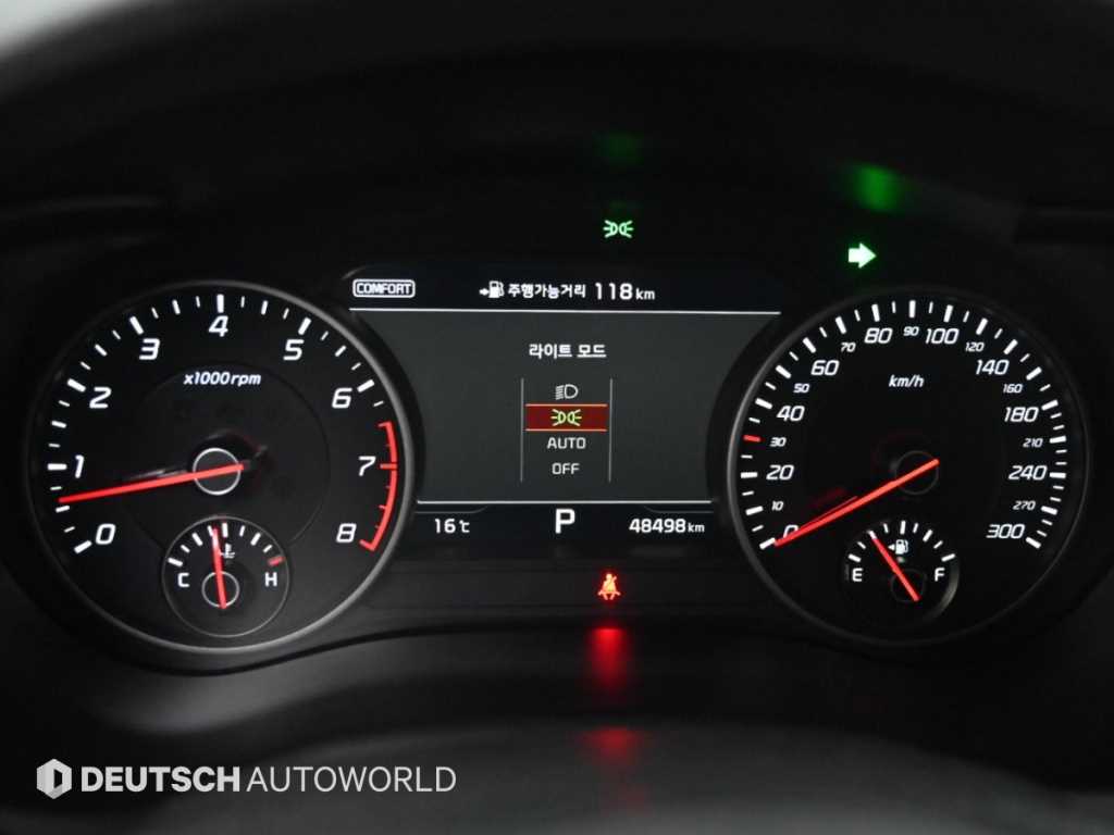 Kia Stinger — photo 08