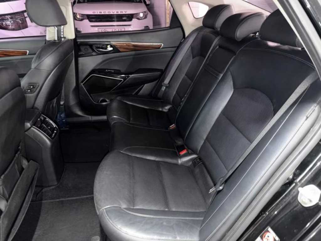 Kia K7 — photo 07