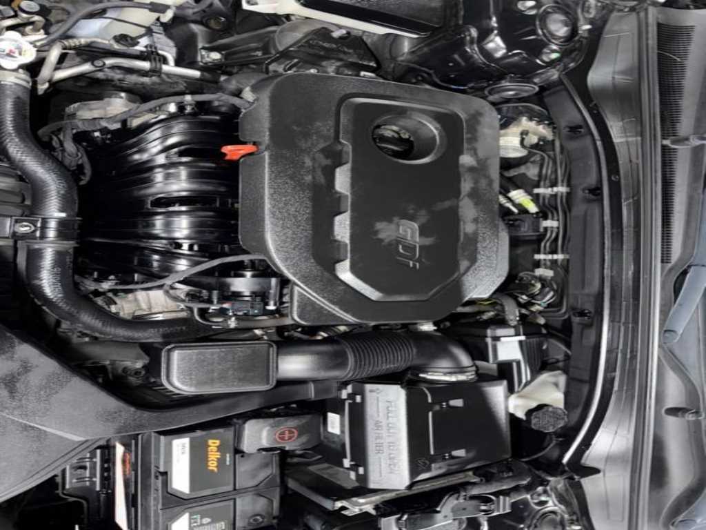 Kia K7 — photo 19